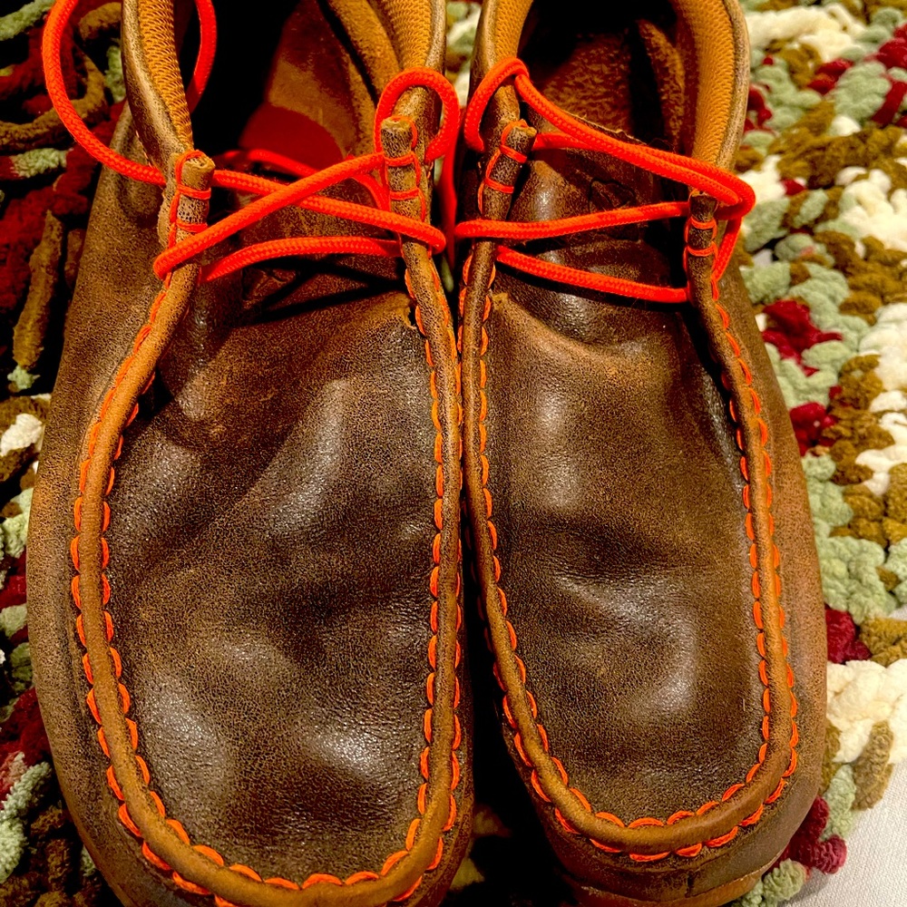 Youth twisted x brown leather shoes like new